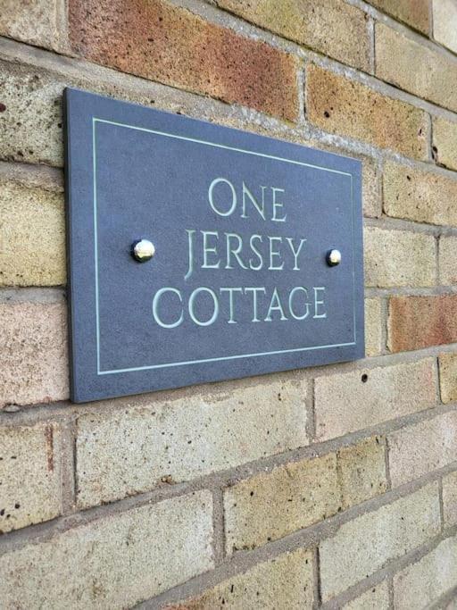 Horseheath Jersey Cottage المظهر الخارجي الصورة